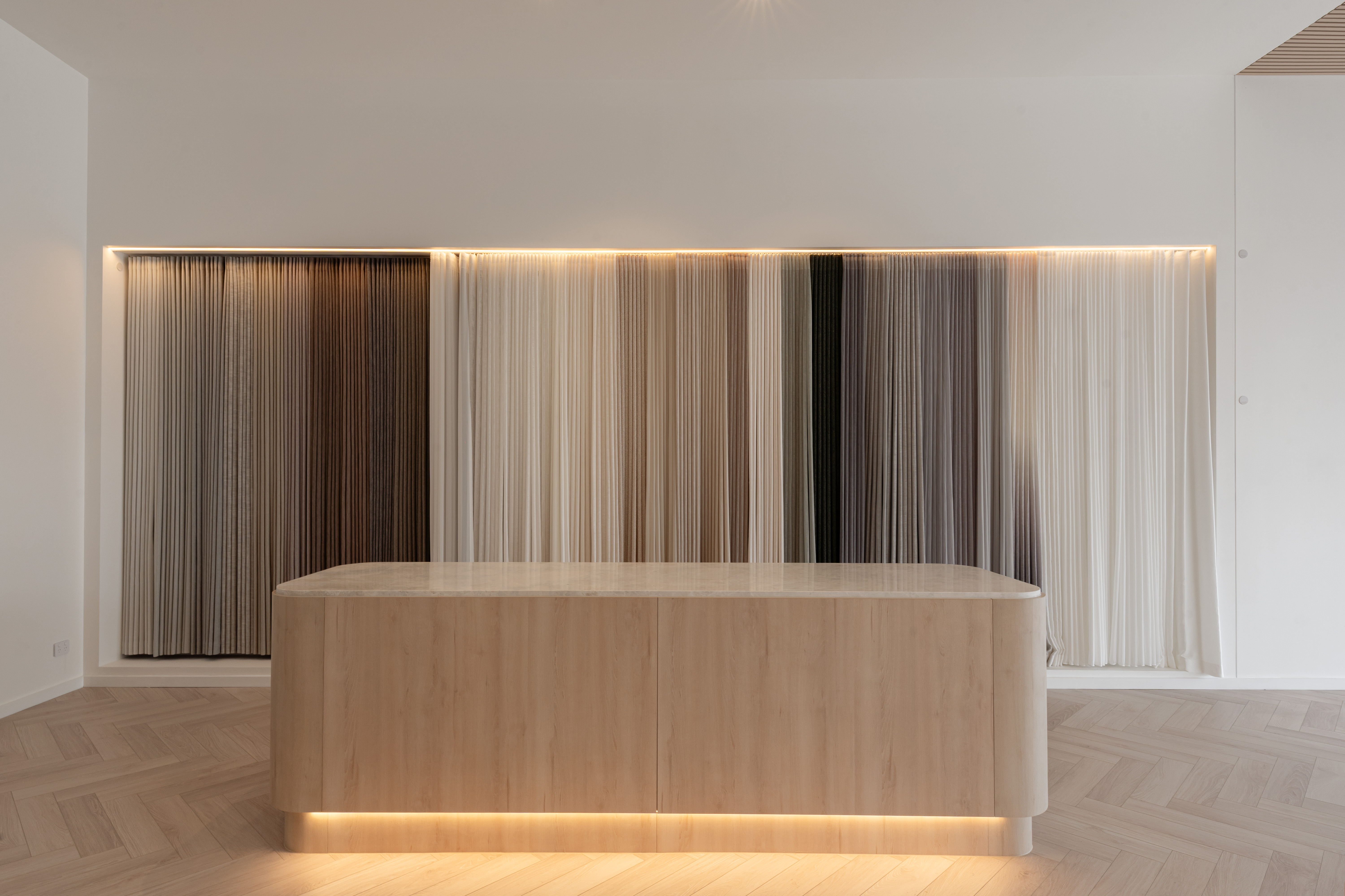 SweetHome Blinds — professional installation